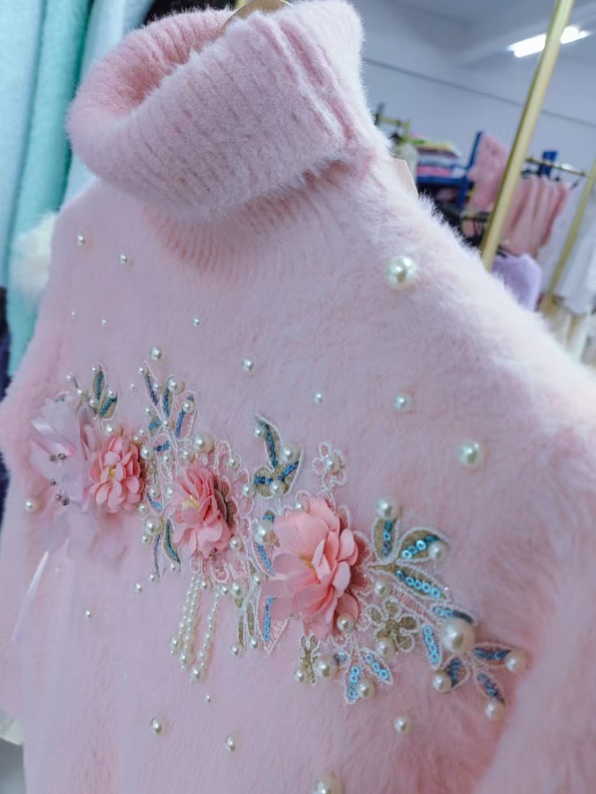 リアルフォトタートルネックスリムフィットピンクセーター女性の - Winter Clothing Photo のレビューと価格