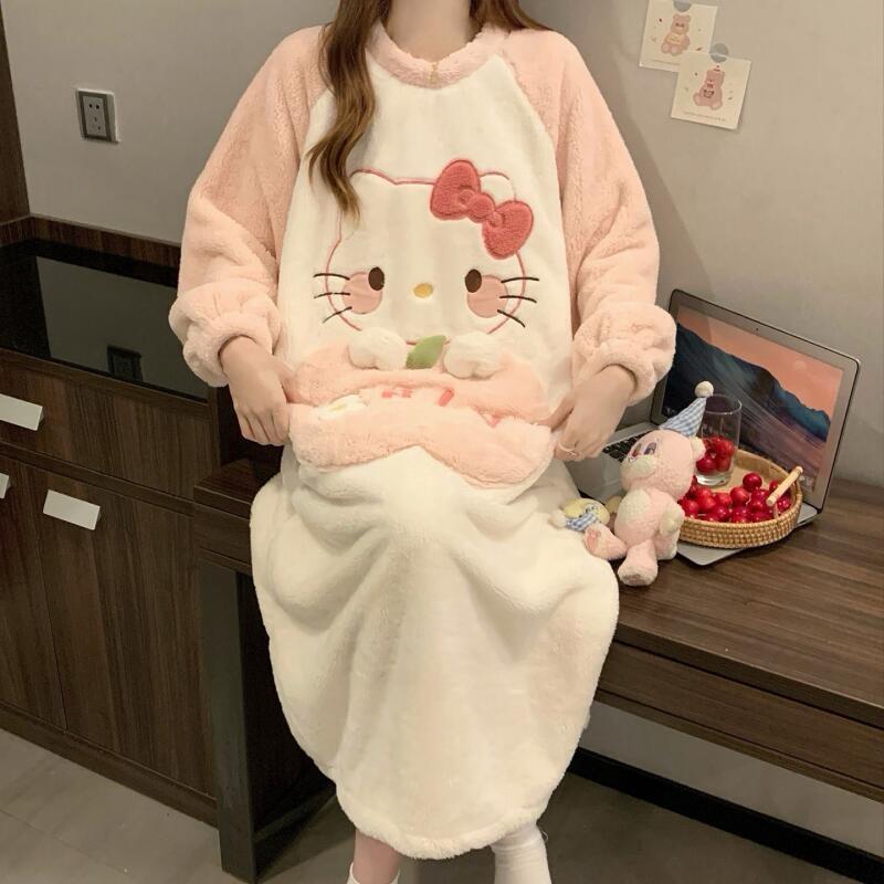 冬のナイトガウンハローキティ女性の秋冬コーラルベルベット厚く - Winter Clothes のレビューと価格