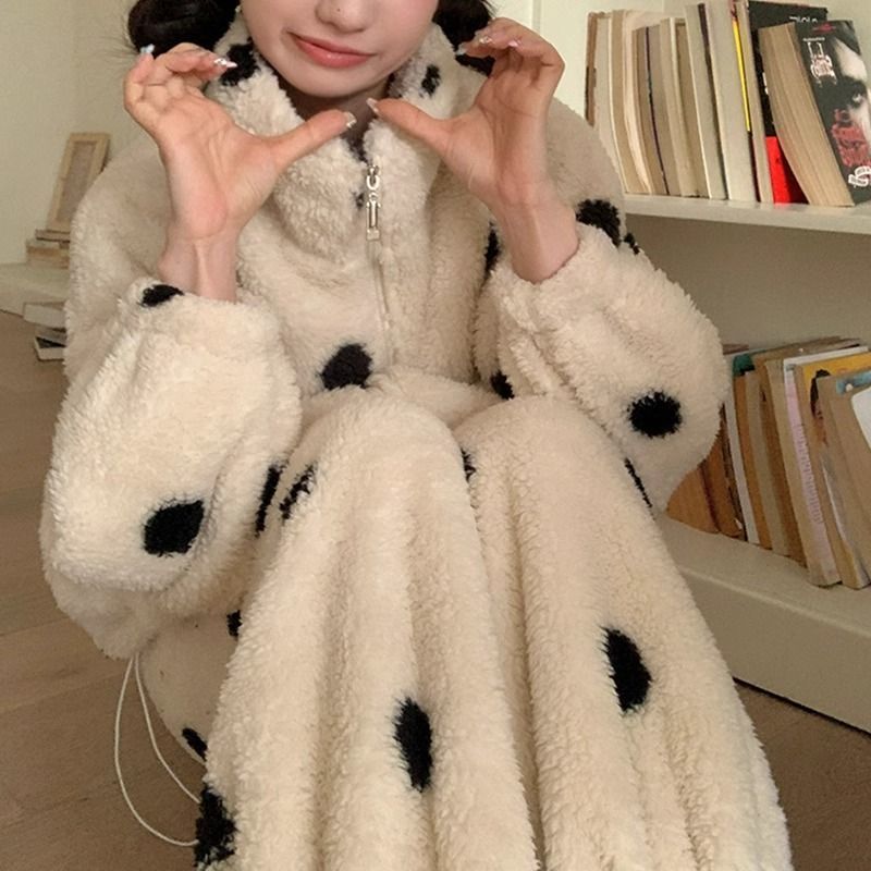 プラスサイズ 300 Pou コーラル Fce パジャマ S - Winter Clothes のレビューと価格